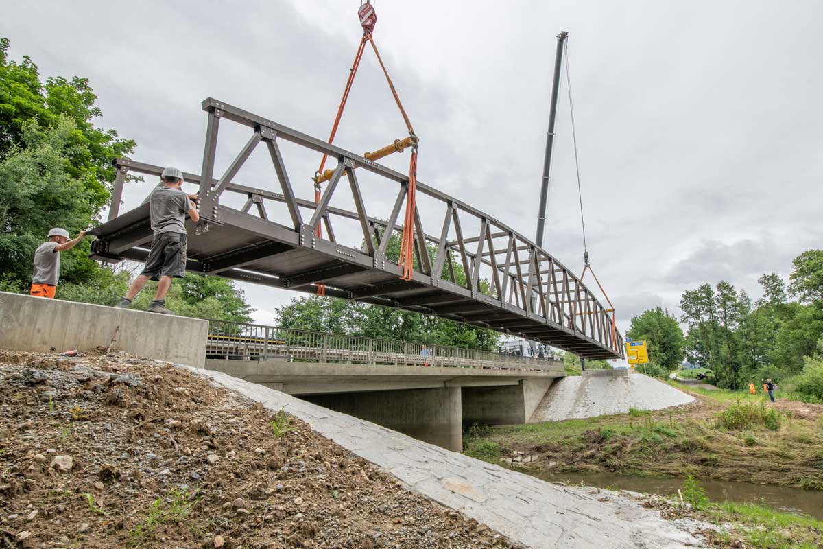 Brücke über Bogenbach Bärndorf b. Bogen Bild 0